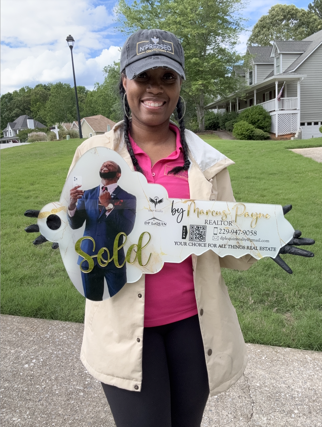 Acrylic "Sold" Realtor Key W Picture