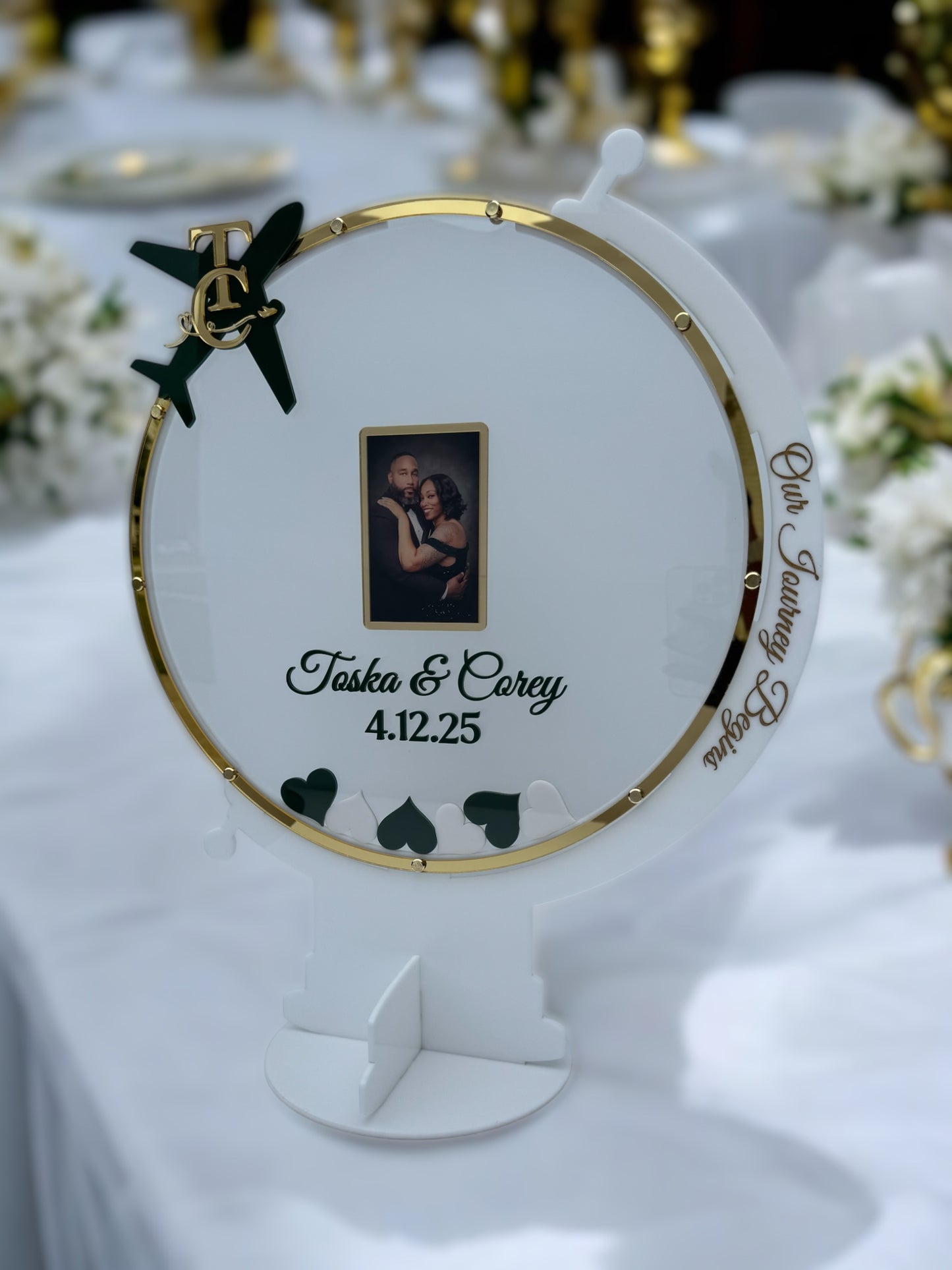 Globe Signable Guestbook