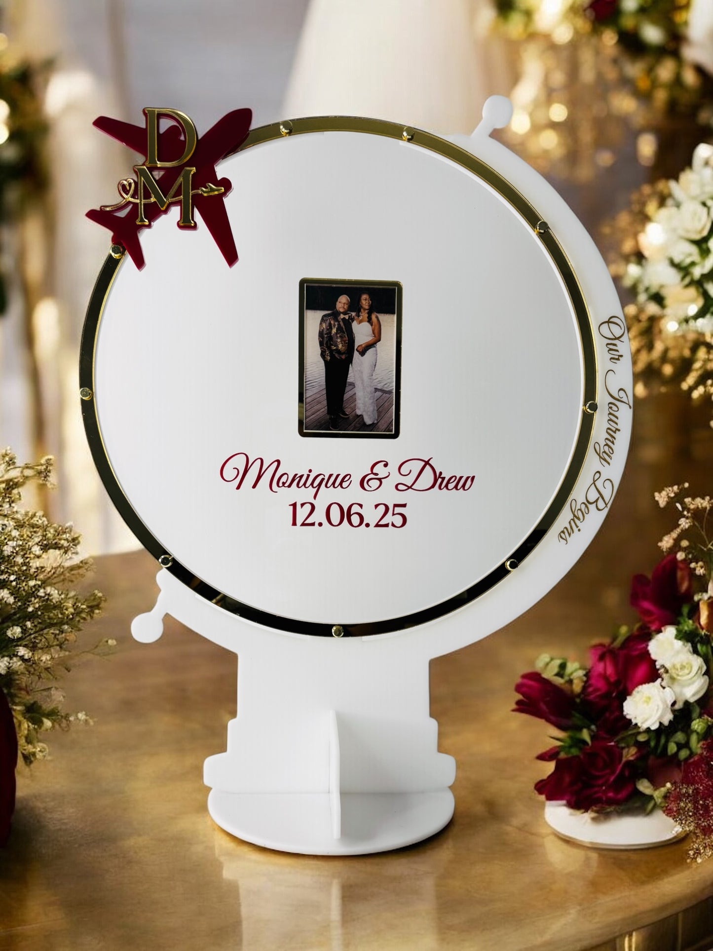 Globe Signable Guestbook